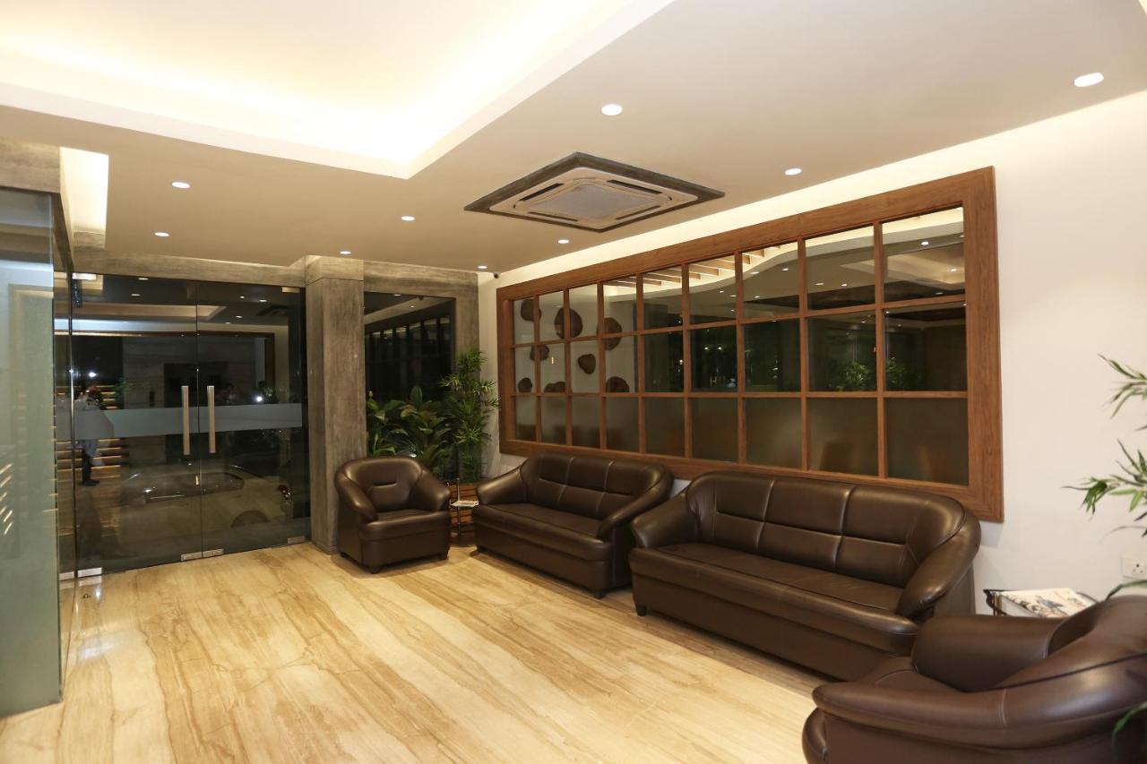 Hotel Yelchiko Varanasi Exteriör bild